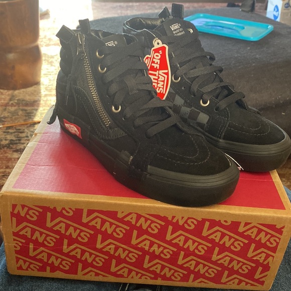 Vans sk8 checkerboard size:3.5 men or size 5.0 women SALE🔥 - Picture 2 of 7